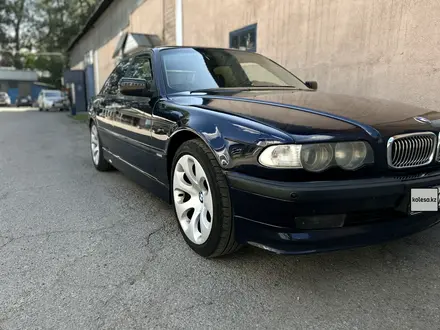 BMW 728 1998 года за 3 900 000 тг. в Алматы – фото 2