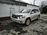 Toyota Highlander 2008 года за 9 800 000 тг. в Шымкент – фото 4