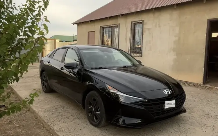 Hyundai Elantra 2020 года за 7 000 000 тг. в Атырау