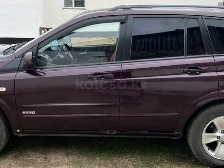 SsangYong Kyron 2009 года за 5 000 000 тг. в Караганда – фото 2