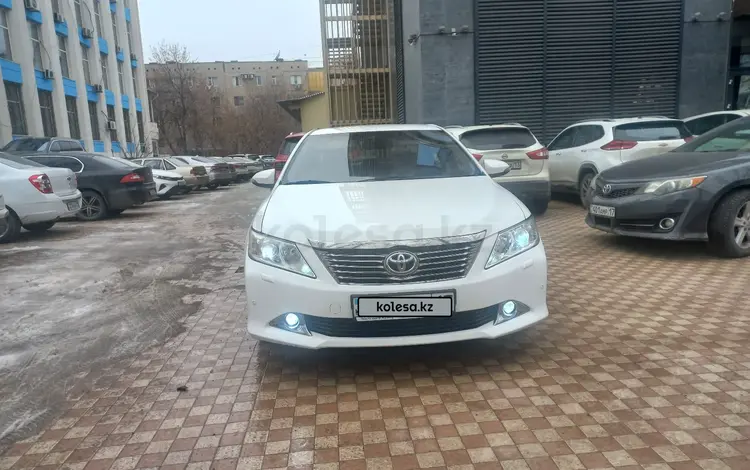 Toyota Camry 2013 годаүшін9 600 000 тг. в Шымкент