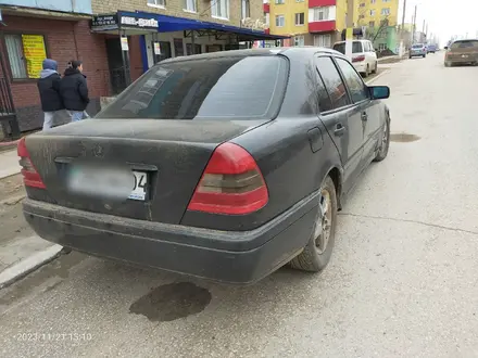 Mercedes-Benz C 180 1999 года за 1 700 000 тг. в Актобе – фото 4