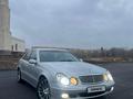 Mercedes-Benz E 240 2003 годаүшін4 450 000 тг. в Караганда – фото 4