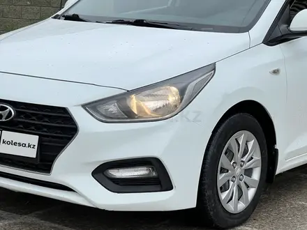 Hyundai Accent 2018 года за 6 300 000 тг. в Астана – фото 5