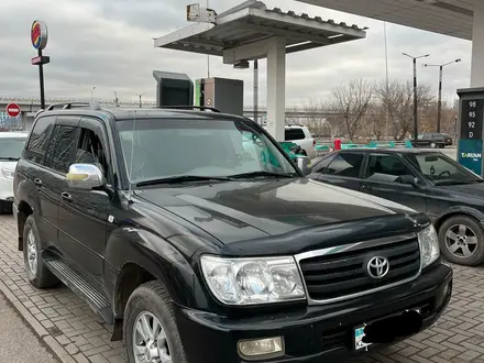 Toyota Land Cruiser 2006 года за 11 000 000 тг. в Астана – фото 4