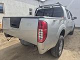 Nissan Navara 2008 года за 3 900 000 тг. в Атырау – фото 5