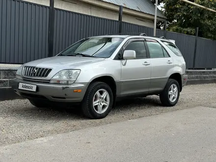 Lexus RX 300 2001 года за 6 000 000 тг. в Алматы – фото 2