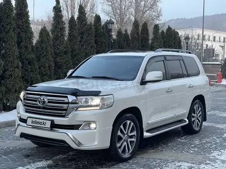 Toyota Land Cruiser 2016 года за 32 000 000 тг. в Алматы