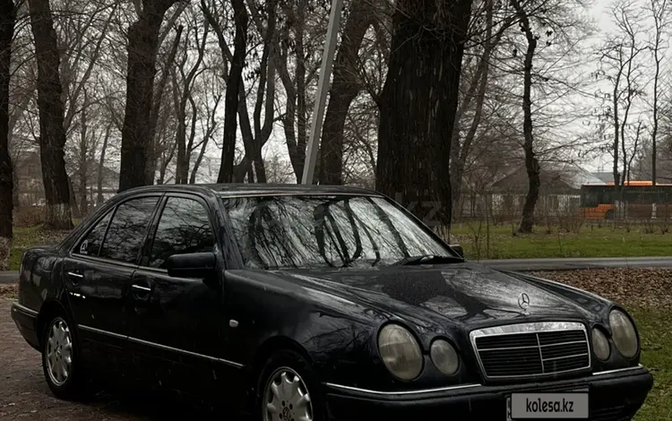 Mercedes-Benz E 280 1996 года за 2 100 000 тг. в Тараз