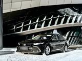 Toyota Camry 2023 года за 17 200 000 тг. в Астана – фото 3