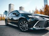 Toyota Camry 2023 годаfor16 800 000 тг. в Астана – фото 3