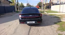 Hyundai Sonata 2023 года за 9 200 000 тг. в Алматы – фото 4