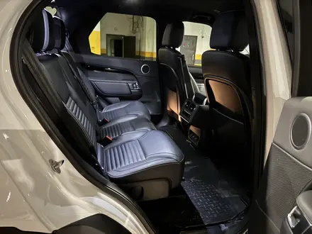 Land Rover Discovery 2022 года за 35 000 000 тг. в Астана – фото 16