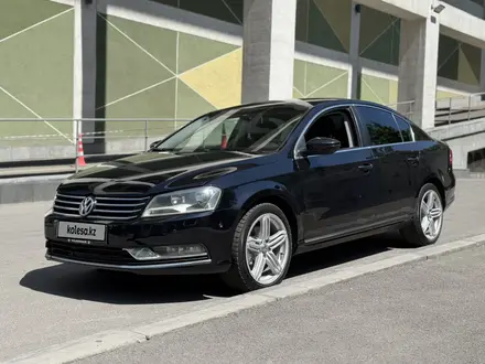 Volkswagen Passat 2011 года за 5 290 000 тг. в Алматы – фото 14