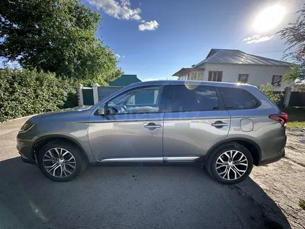 Mitsubishi Outlander 2018 года за 7 450 000 тг. в Уральск – фото 8