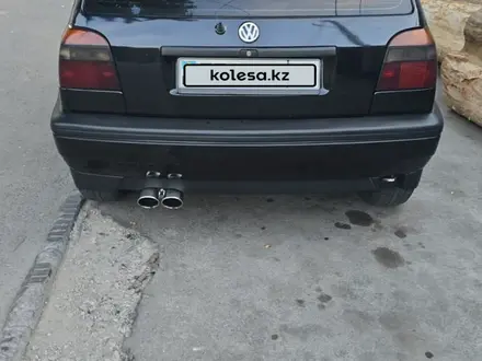 Volkswagen Golf 1993 года за 2 000 000 тг. в Алматы – фото 4