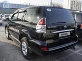 Toyota Land Cruiser Prado 2005 годаfor10 900 000 тг. в Алматы