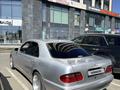 Mercedes-Benz E 320 2002 годаүшін4 900 000 тг. в Атырау – фото 9