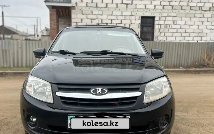 ВАЗ (Lada) Granta 2190 2017 года за 3 300 000 тг. в Уральск