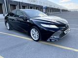 Toyota Camry 2019 года за 13 500 000 тг. в Караганда – фото 2