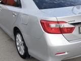 Toyota Camry 2014 года за 4 300 000 тг. в Уральск – фото 2