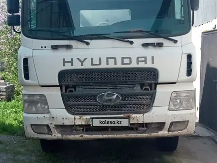 Hyundai  Ассенизационные машины 2013 года за 8 000 000 тг. в Алматы