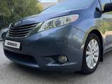 Toyota Sienna 2014 годаүшін12 500 000 тг. в Актобе – фото 2