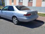 Toyota Camry 1996 годаүшін4 900 000 тг. в Туркестан – фото 2