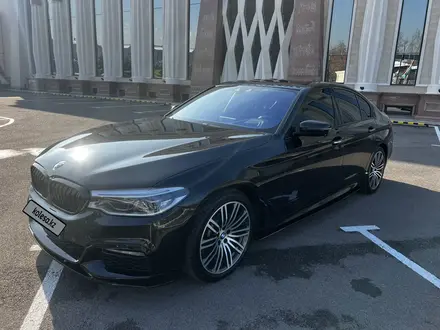 BMW 540 2017 года за 19 500 000 тг. в Алматы – фото 7