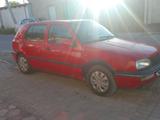 Volkswagen Golf 1993 годаүшін1 500 000 тг. в Туркестан