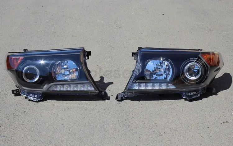 Фары Land Cruiser 200 2012 — 2014 под ксенон BrownStone, черные за 10 000 тг. в Алматы