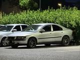 Volvo S60 2002 года за 1 800 000 тг. в Караганда