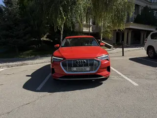 Audi e-tron, 2021