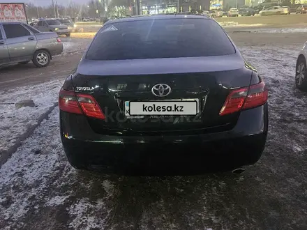 Toyota Camry 2011 года за 6 600 000 тг. в Актобе – фото 5