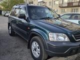 Honda CR-V 1997 года за 3 700 000 тг. в Усть-Каменогорск – фото 2