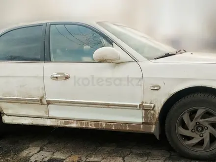 Hyundai Sonata 2003 года за 1 000 000 тг. в Караганда – фото 3