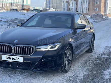 BMW 550 2021 года за 38 000 000 тг. в Астана – фото 25