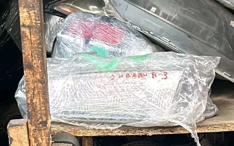 Легаси б3 европеец фары оригинал привозной за 40 000 тг. в Алматы
