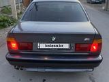 BMW 520 1989 года за 1 000 000 тг. в Алматы