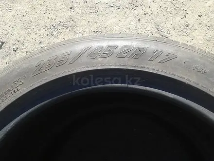 Шины 235/45 R17 — (Франция), летние, в иде за 60 000 тг. в Астана – фото 9