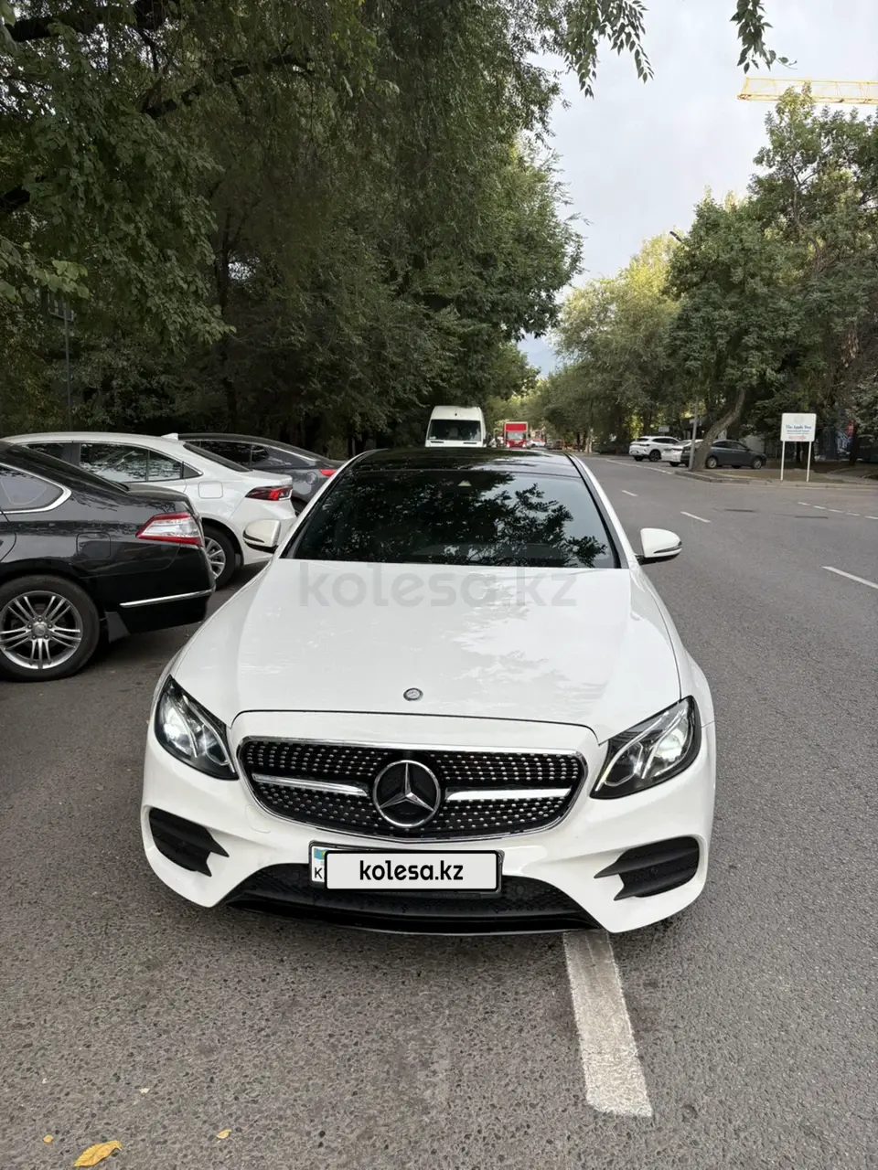 Mercedes-Benz E-Class, 2016