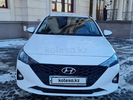 Hyundai Accent 2022 года за 8 300 000 тг. в Алматы