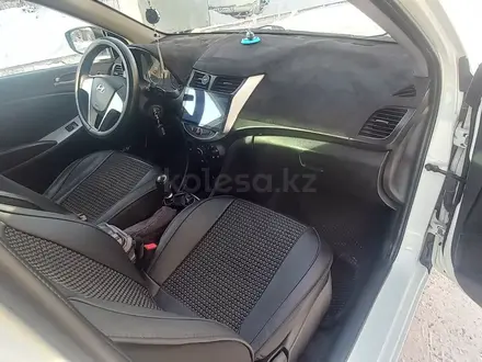 Hyundai Accent 2014 года за 4 450 000 тг. в Караганда – фото 3