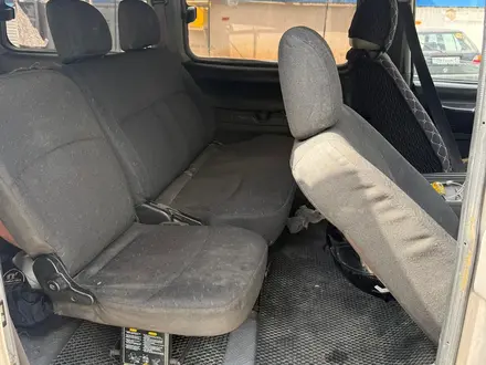 Hyundai Starex 2002 года за 2 620 000 тг. в Шымкент – фото 12