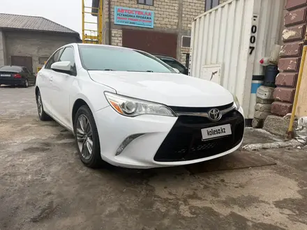 Toyota Camry 2016 года за 4 900 000 тг. в Атырау – фото 3