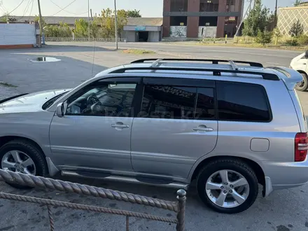 Toyota Highlander 2002 года за 8 200 000 тг. в Шымкент – фото 2