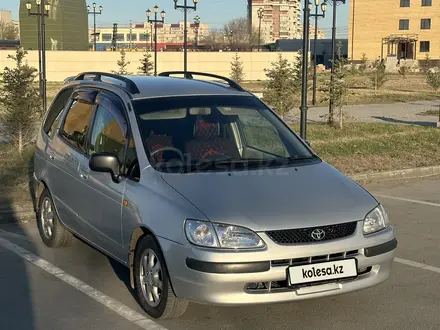 Toyota Spacio 1998 года за 3 200 000 тг. в Семей