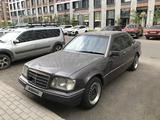 Mercedes-Benz E 220 1994 годаүшін1 500 000 тг. в Астана