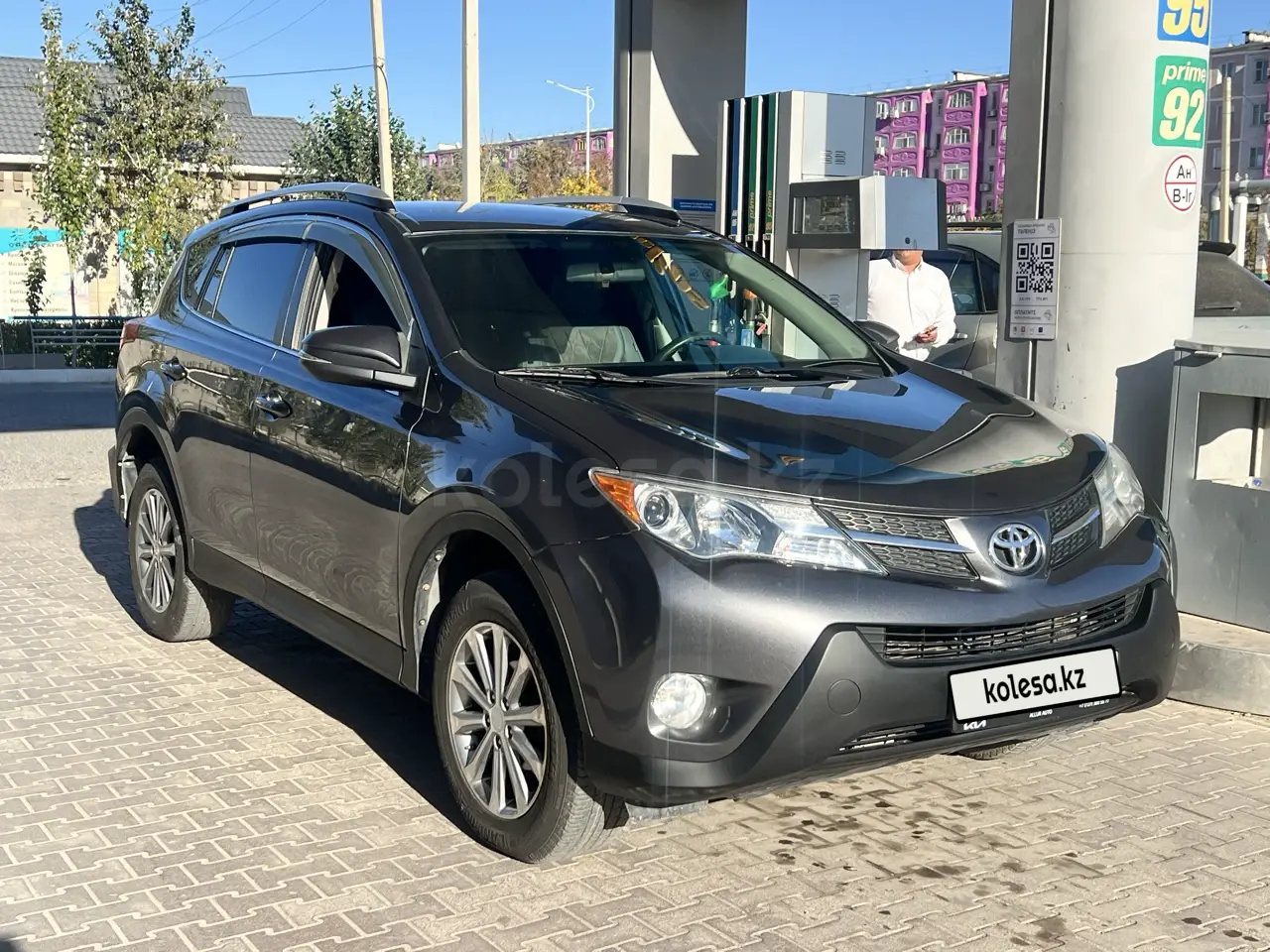 Toyota RAV4, 2013