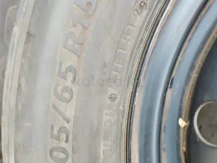 Шины летние с дисками на Тойоту Куалис 205/65/R15 за 105 000 тг. в Алматы – фото 4
